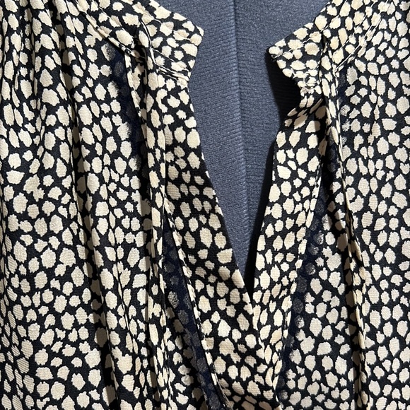 LOLA & SOPHIE Silk Pattern Dress - Picture 3 of 8